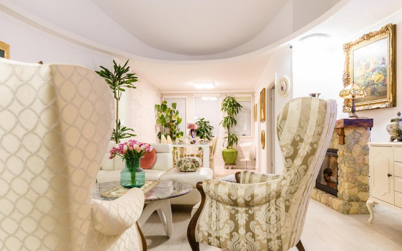 Luxury Apartment Sara 乌马格 外观 照片